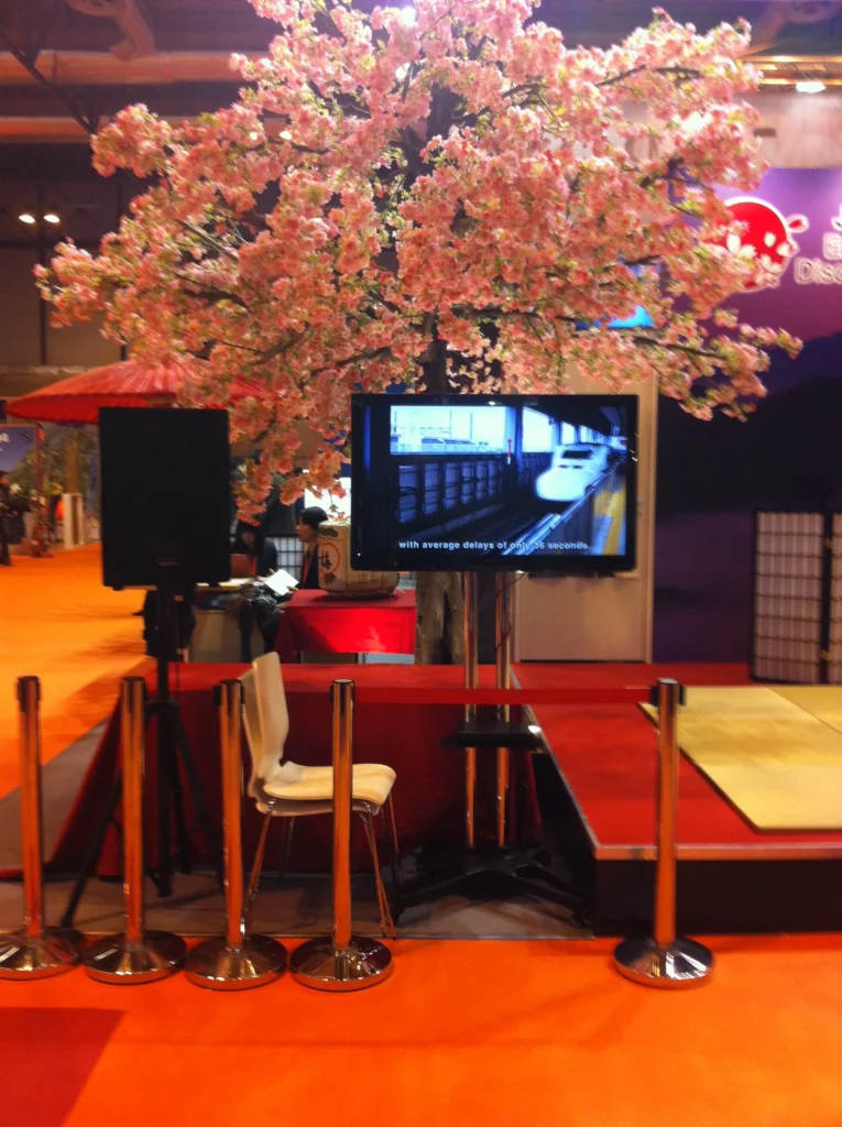 Audio and big-screen TV rental for events, big screen.
