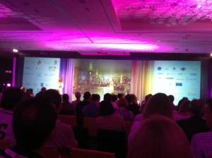 Lighting, display, projector, and sound system rental for events in Malaga.